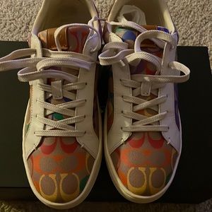 COACH Sneakers